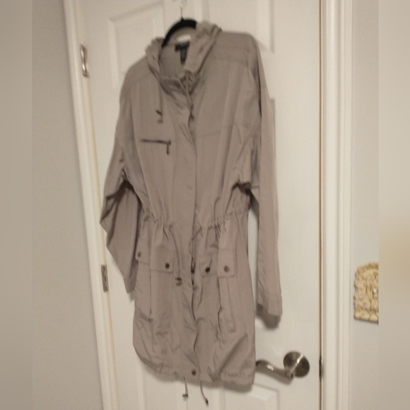 Alfani Windbreaker Jacket - Picture 2 of 7